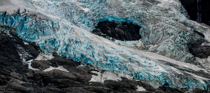 204-martin-novak-briksdalsbreen-2011